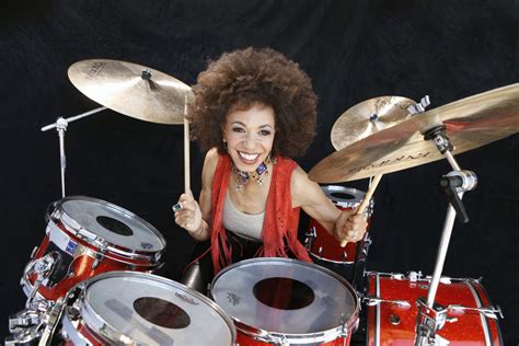 blackman solo|Drummer Cindy Blackman Santana steps up with solo album.